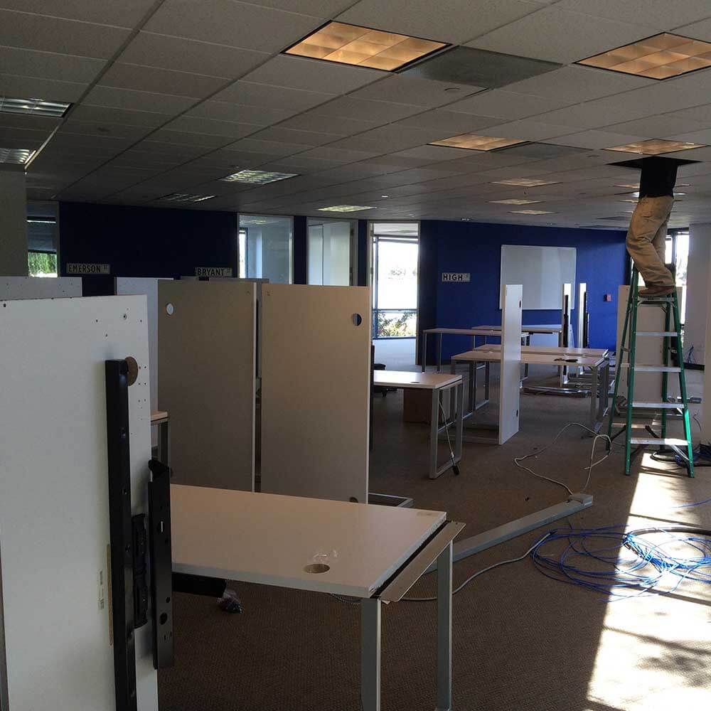 IT equipment disconnection during office move